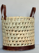 Load image into Gallery viewer, Woven Leather and grass Baskets