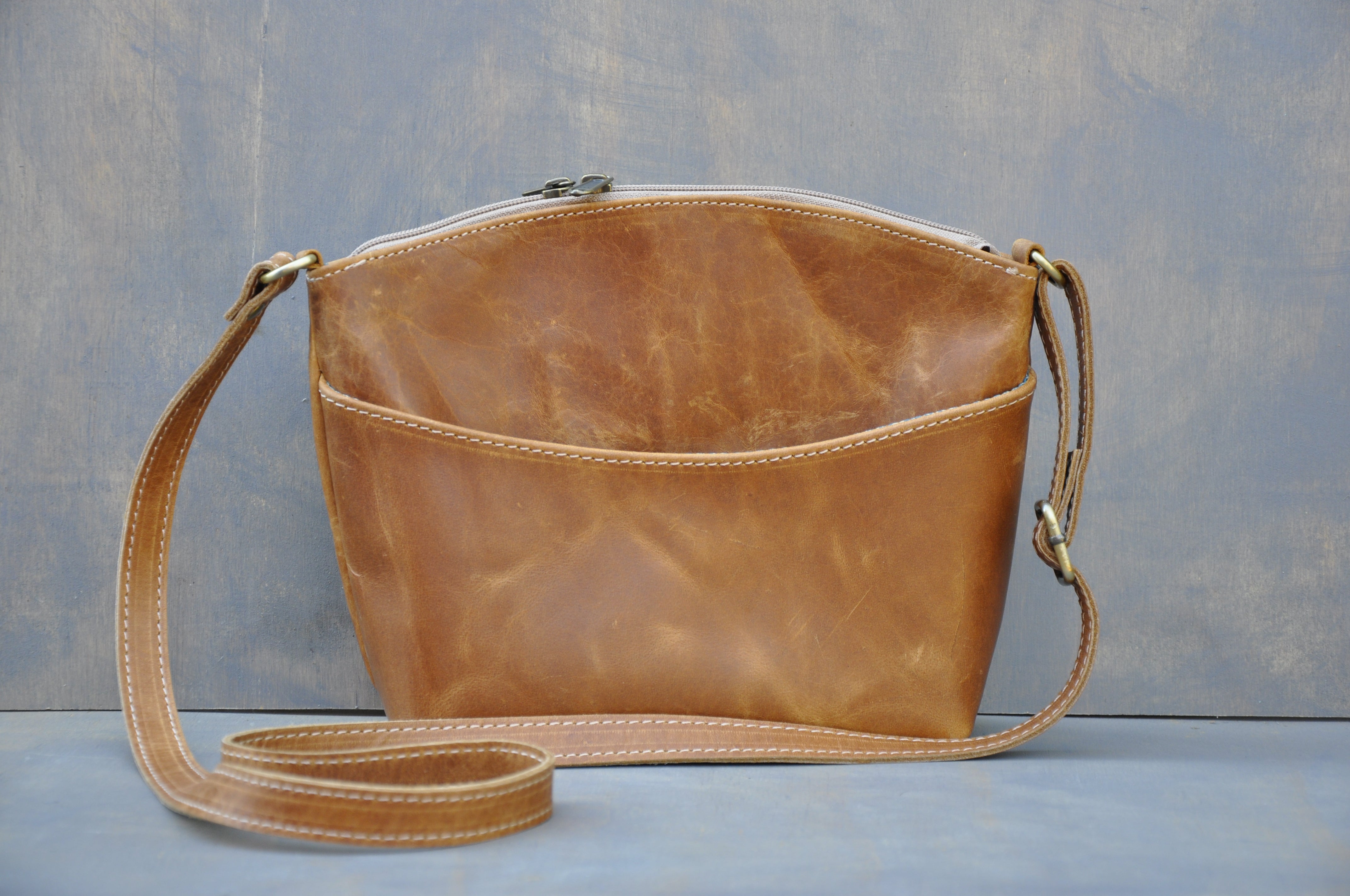 Susan Crossbody