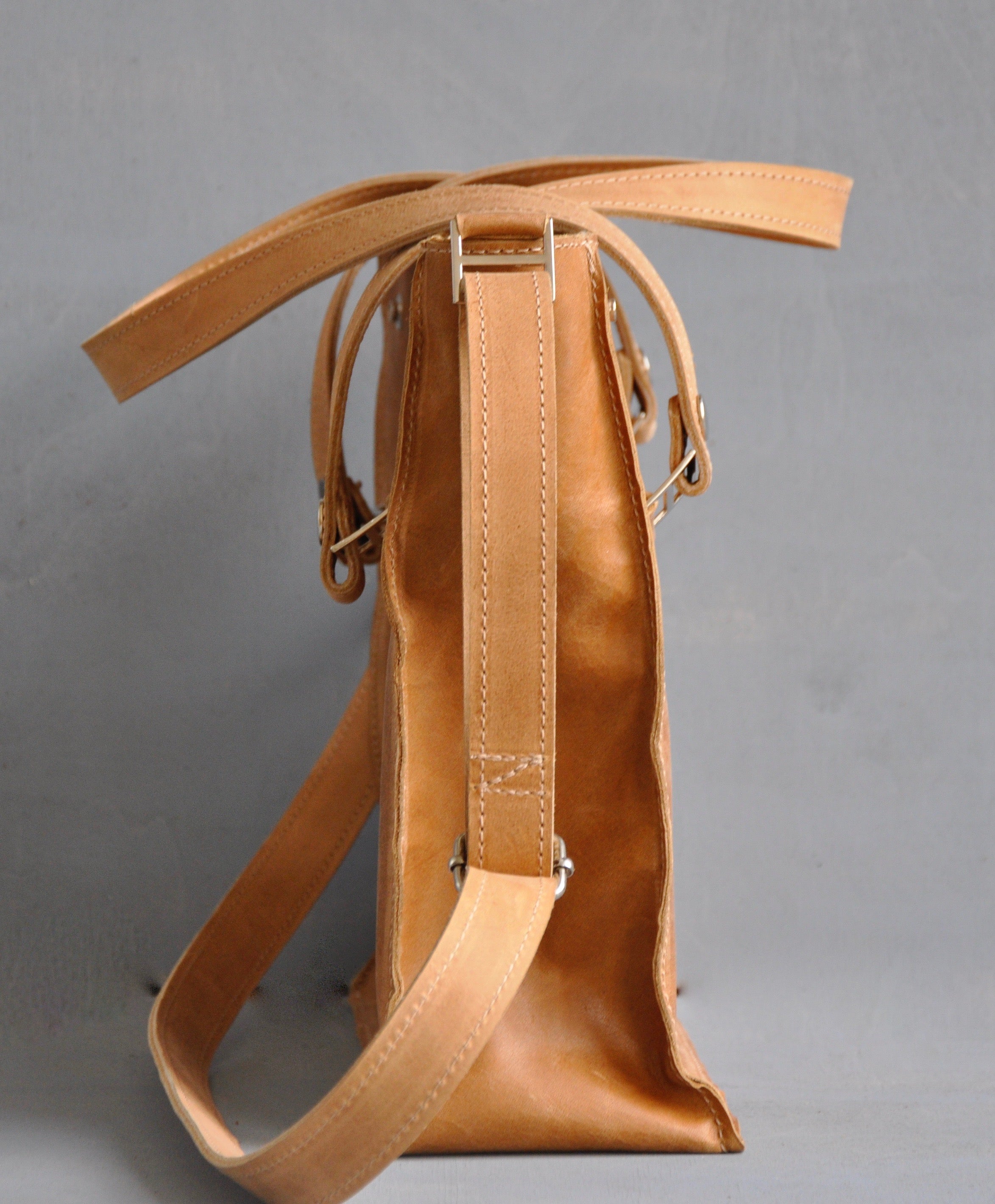 Sway Bag ( 6 ways to wear it )