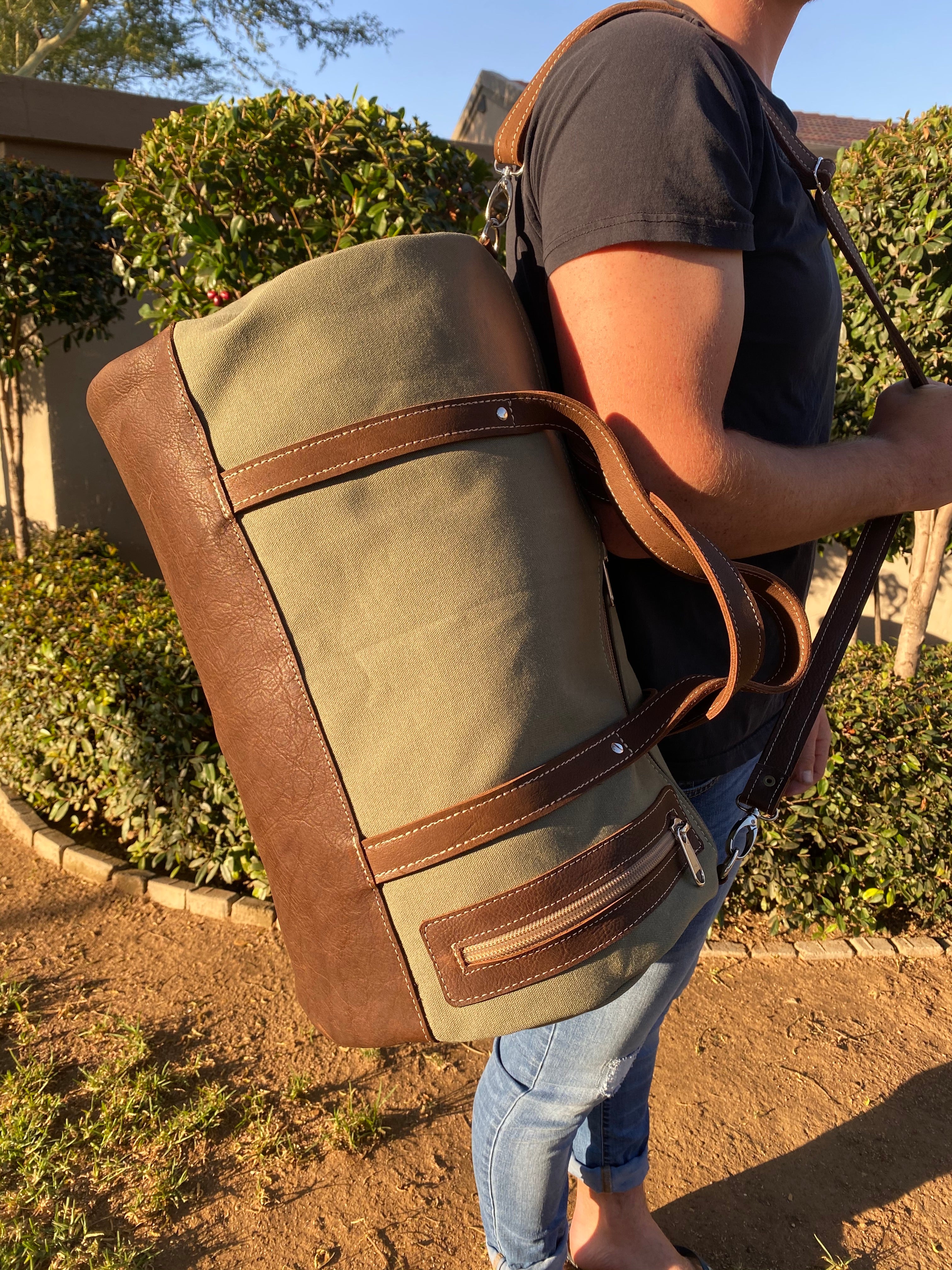 Safari Duffle ( Green )