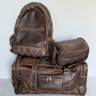 Dakota Travel Set