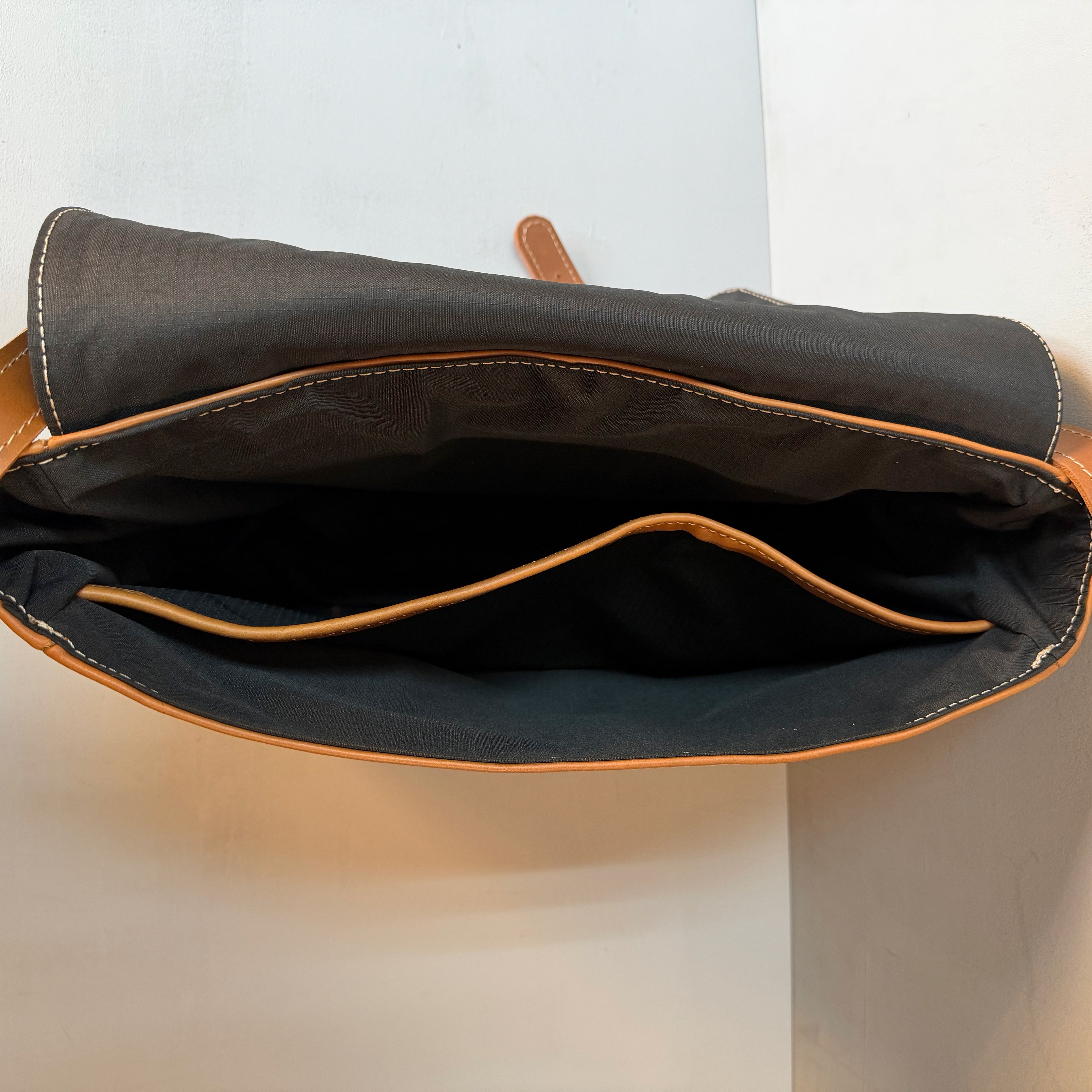 Laid Back Laptop Bag