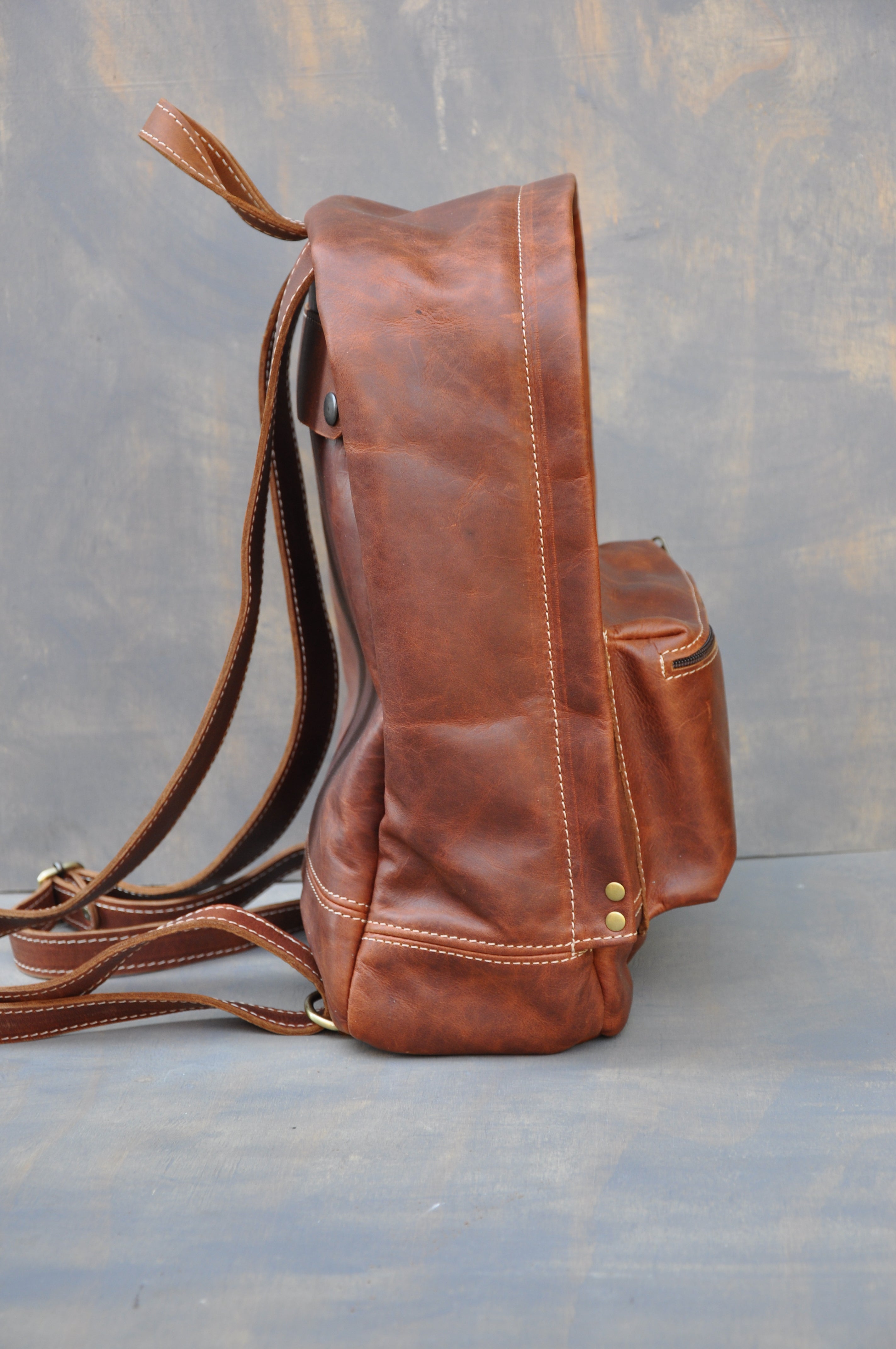 Traveller Back Pack ( Tabacco colour)