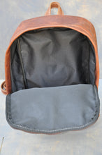 Load image into Gallery viewer, The Traveller Back Pack ( Tabacco colour)