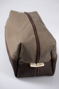 Toiletry bag- Canvas & Leather (Olive / Buffed Brown)